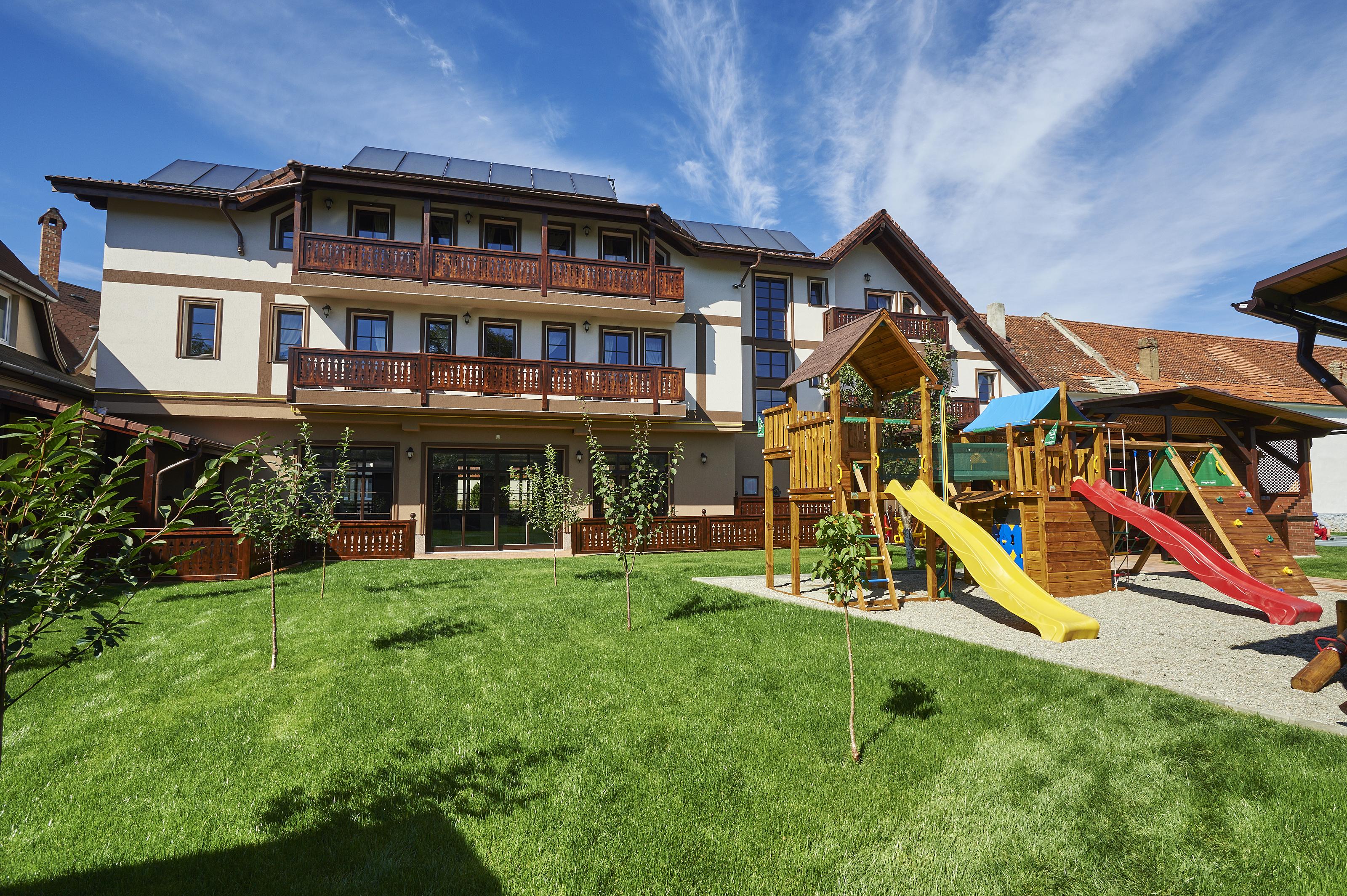 Conacul Ambient Hotel Cristian  Exterior foto